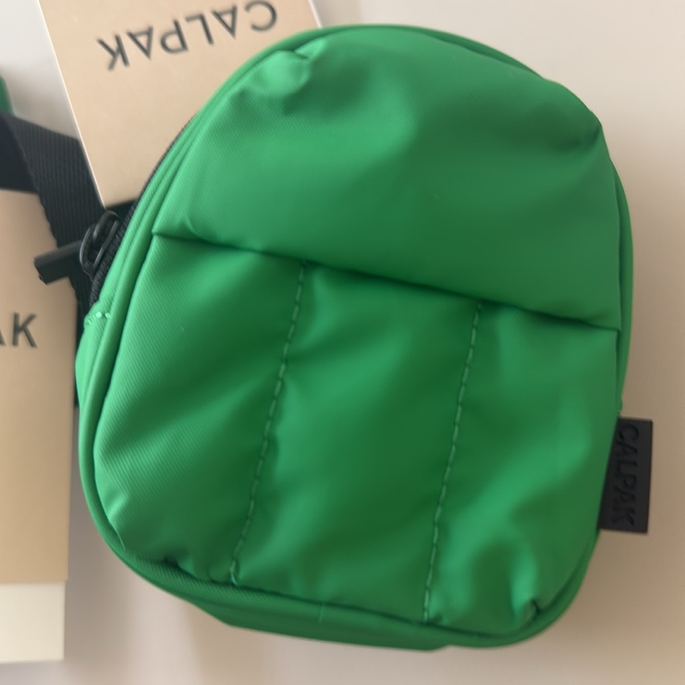 Calpak Green Apple Luka set! mini belt bag and matching keychain NWT! - Picture 2 of 2